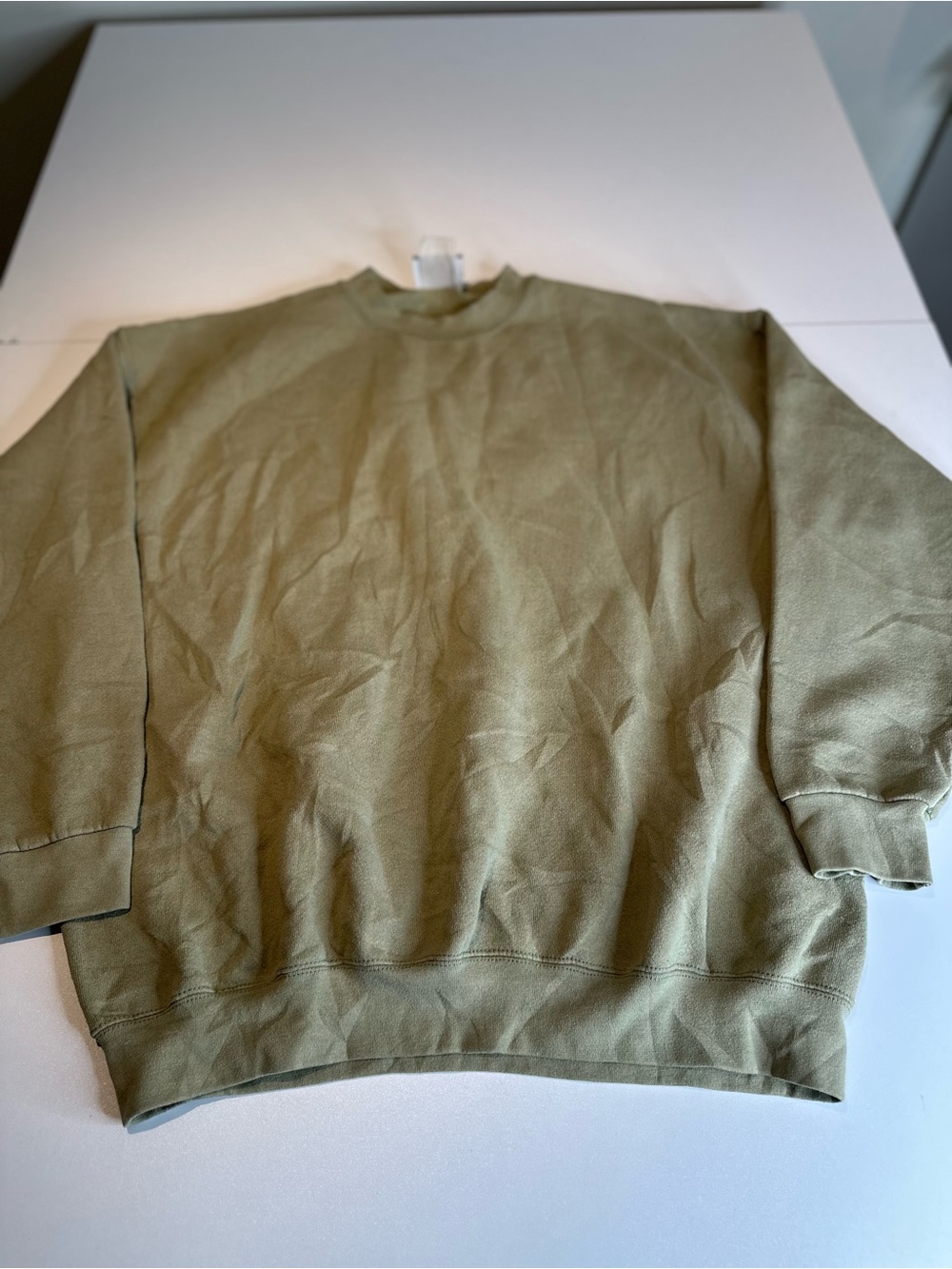Lee Men's Crewneck Sweater in Olive Green